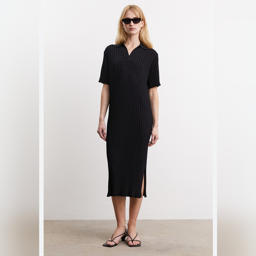 H&M Black Ribbed Midi Dress